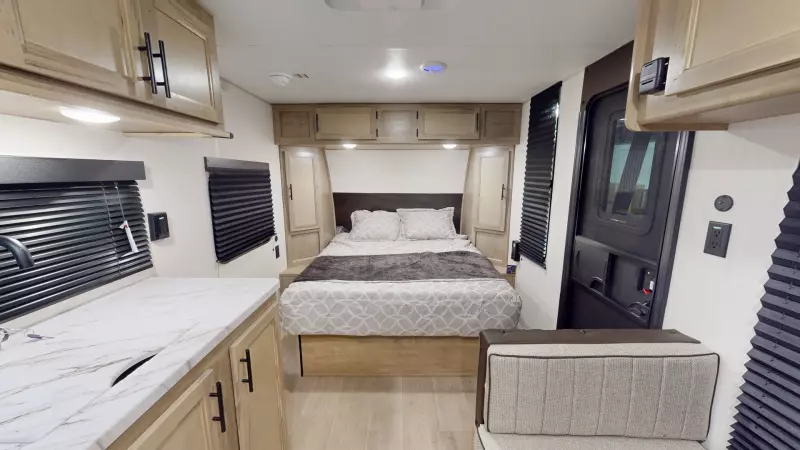 16FQW Floorplan Main Room