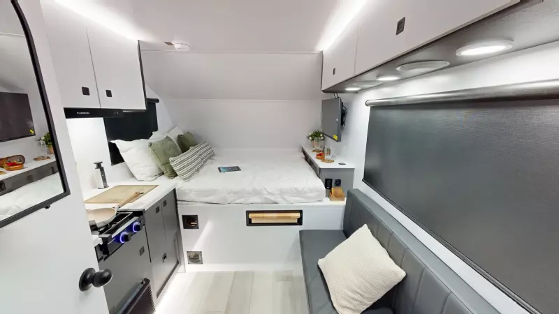 R12RB Floorplan Main Room